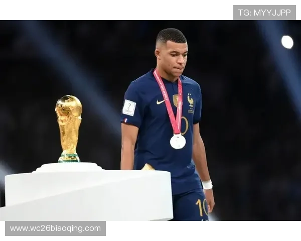 未来足球明星的崛起：卡塔尔世界杯金靴奖得主的成长轨迹与启示