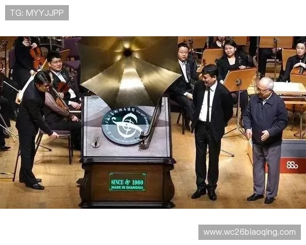 2026年世界杯官方海报设计对年轻观众吸引力的提升策略分析